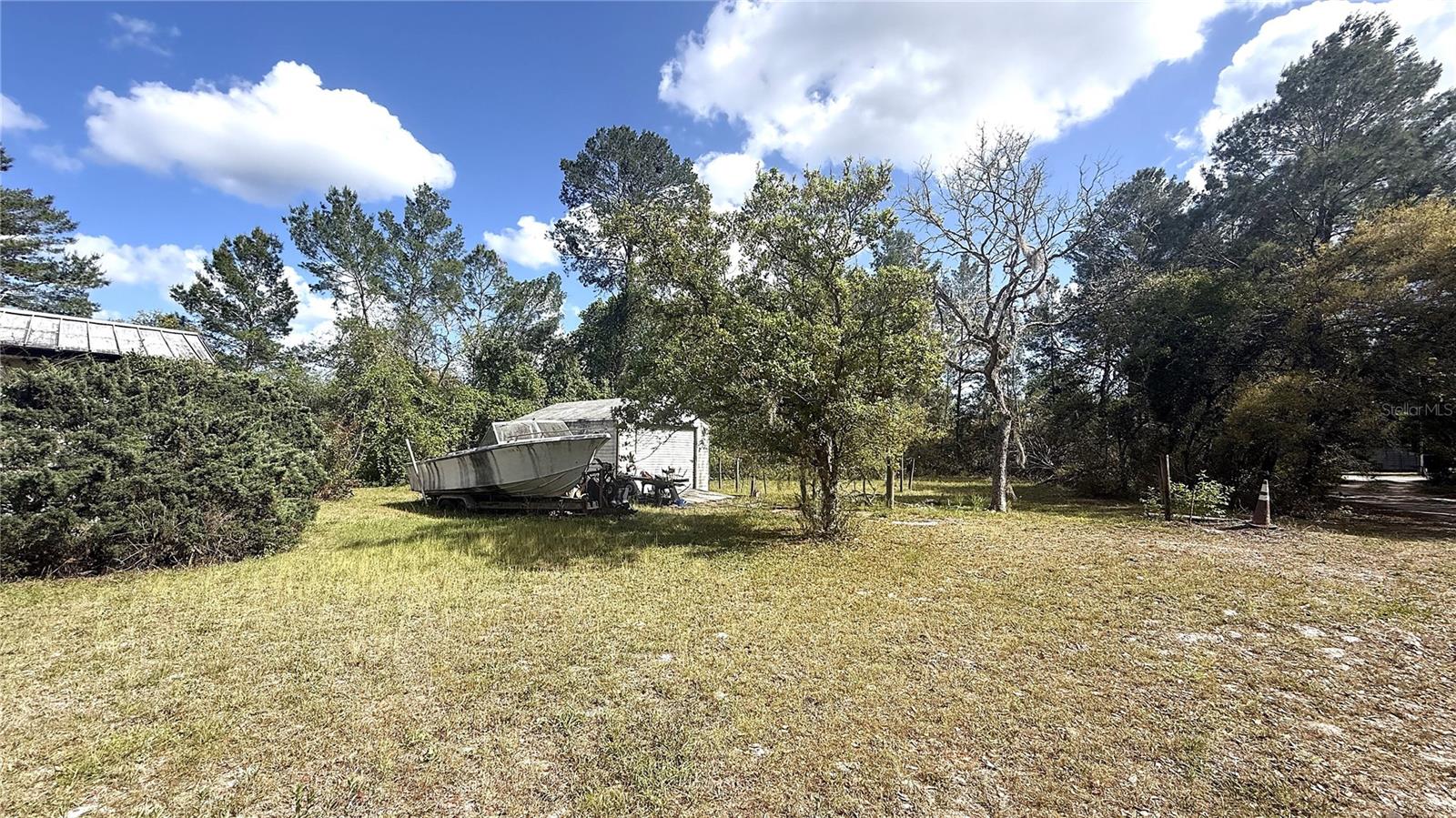 Image 19 of 20 For 28520 Holly Avenue