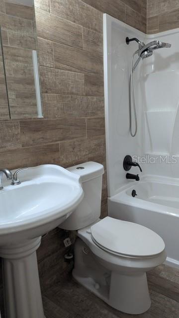 Image 12 of 23 For 4816 Edgemoor Avenue