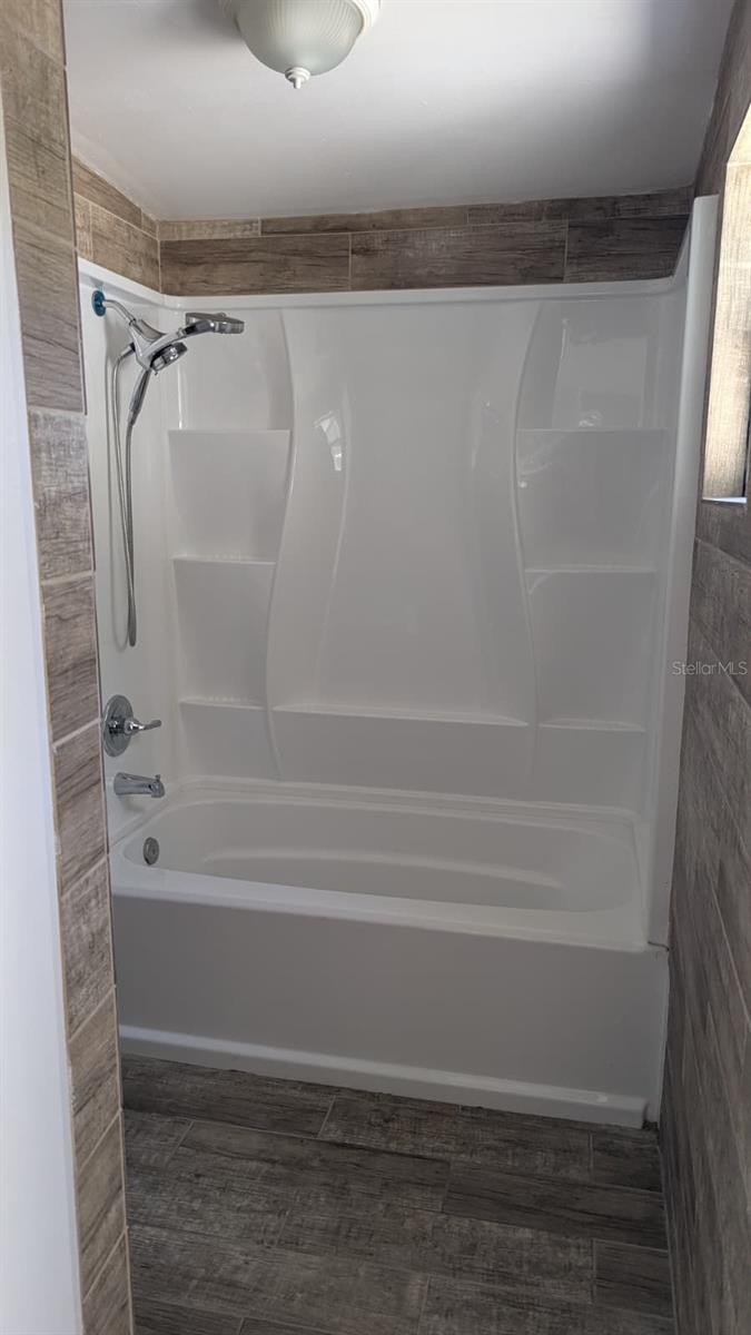 Image 15 of 23 For 4816 Edgemoor Avenue