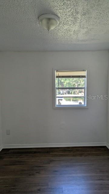 Image 9 of 23 For 4816 Edgemoor Avenue