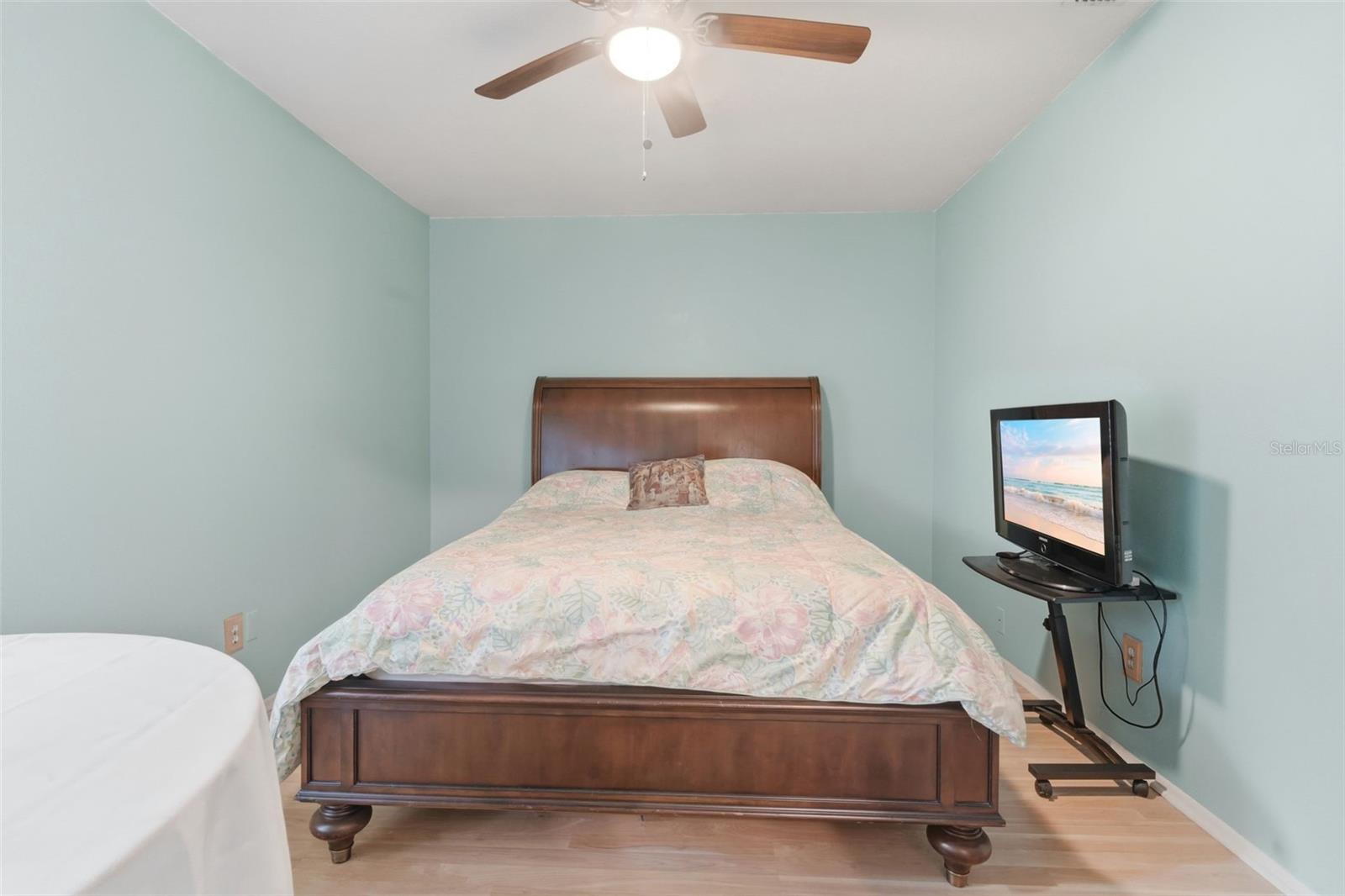 Image 18 of 32 For 61 Floridana Road