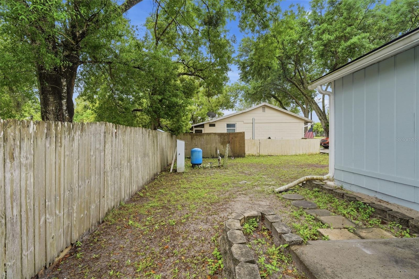 Image 26 of 32 For 61 Floridana Road