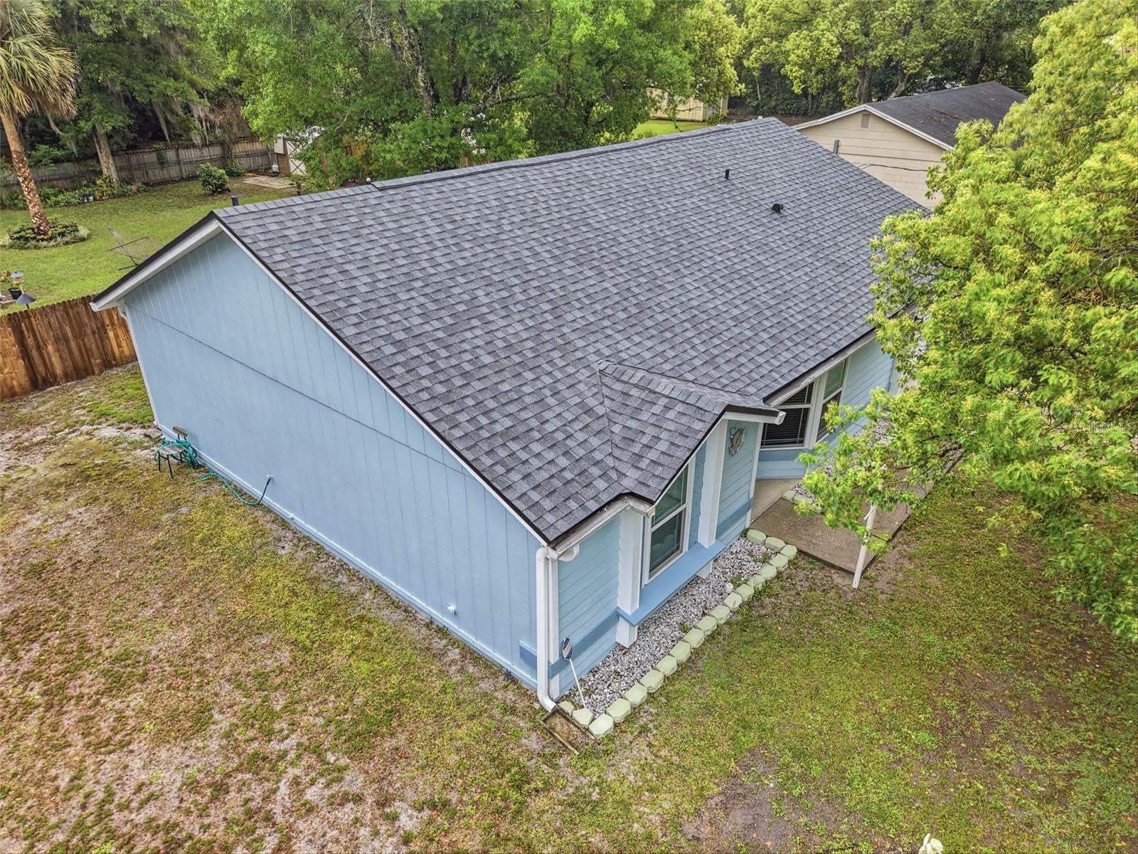 Image 28 of 32 For 61 Floridana Road