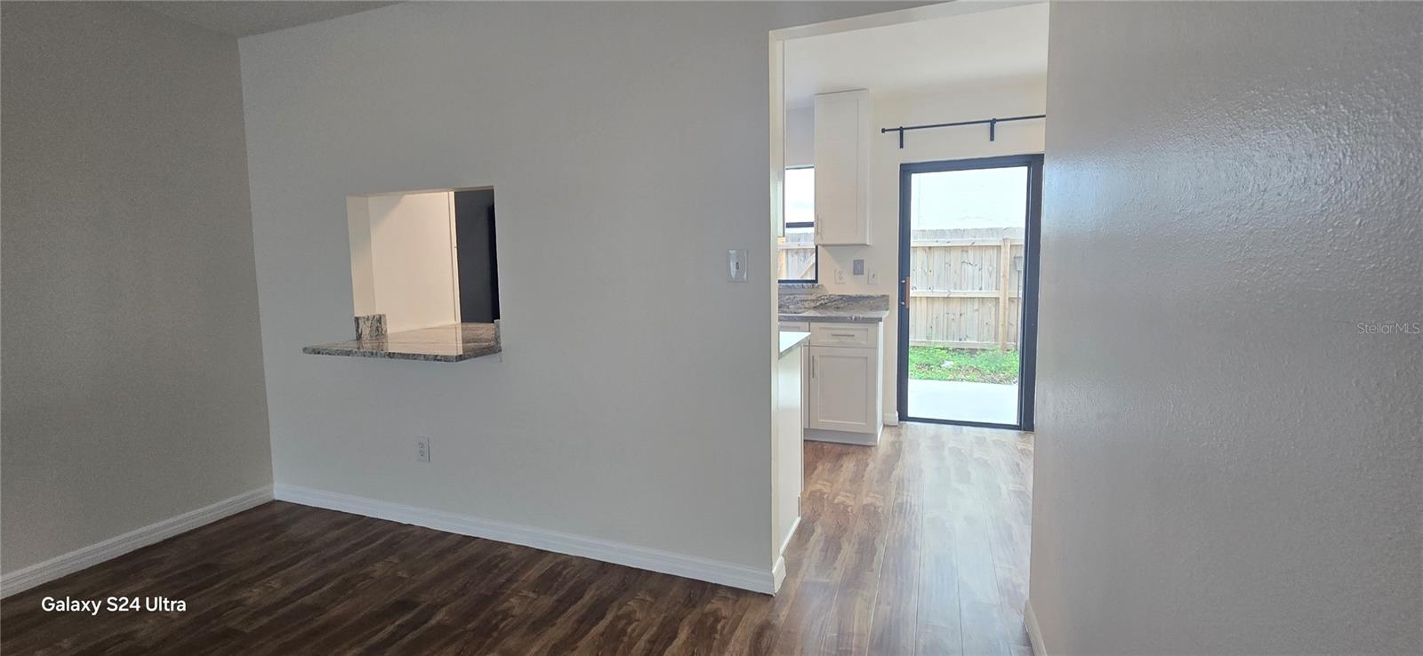 Image 10 of 32 For 6299 Arlington Court 212