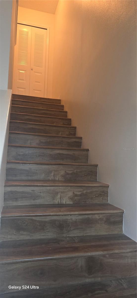 Image 17 of 32 For 6299 Arlington Court 212