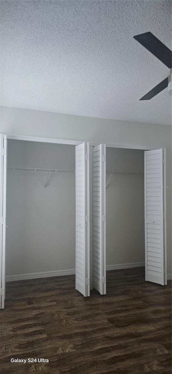 Image 22 of 32 For 6299 Arlington Court 212