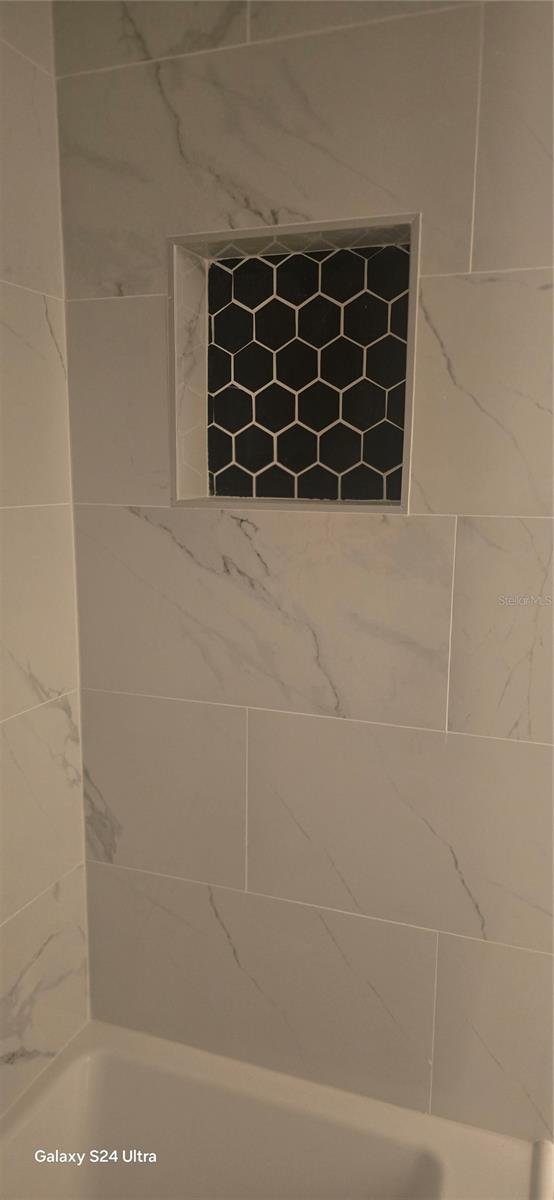 Image 31 of 32 For 6299 Arlington Court 212