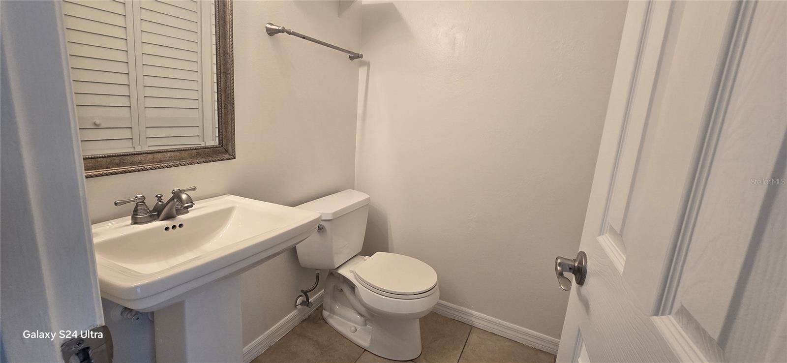 Image 8 of 32 For 6299 Arlington Court 212