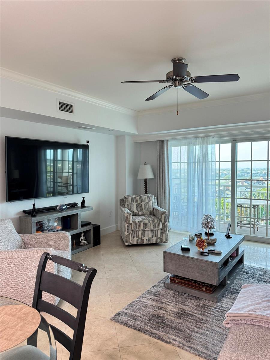 Image 12 of 13 For 7593 Gathering Drive 706