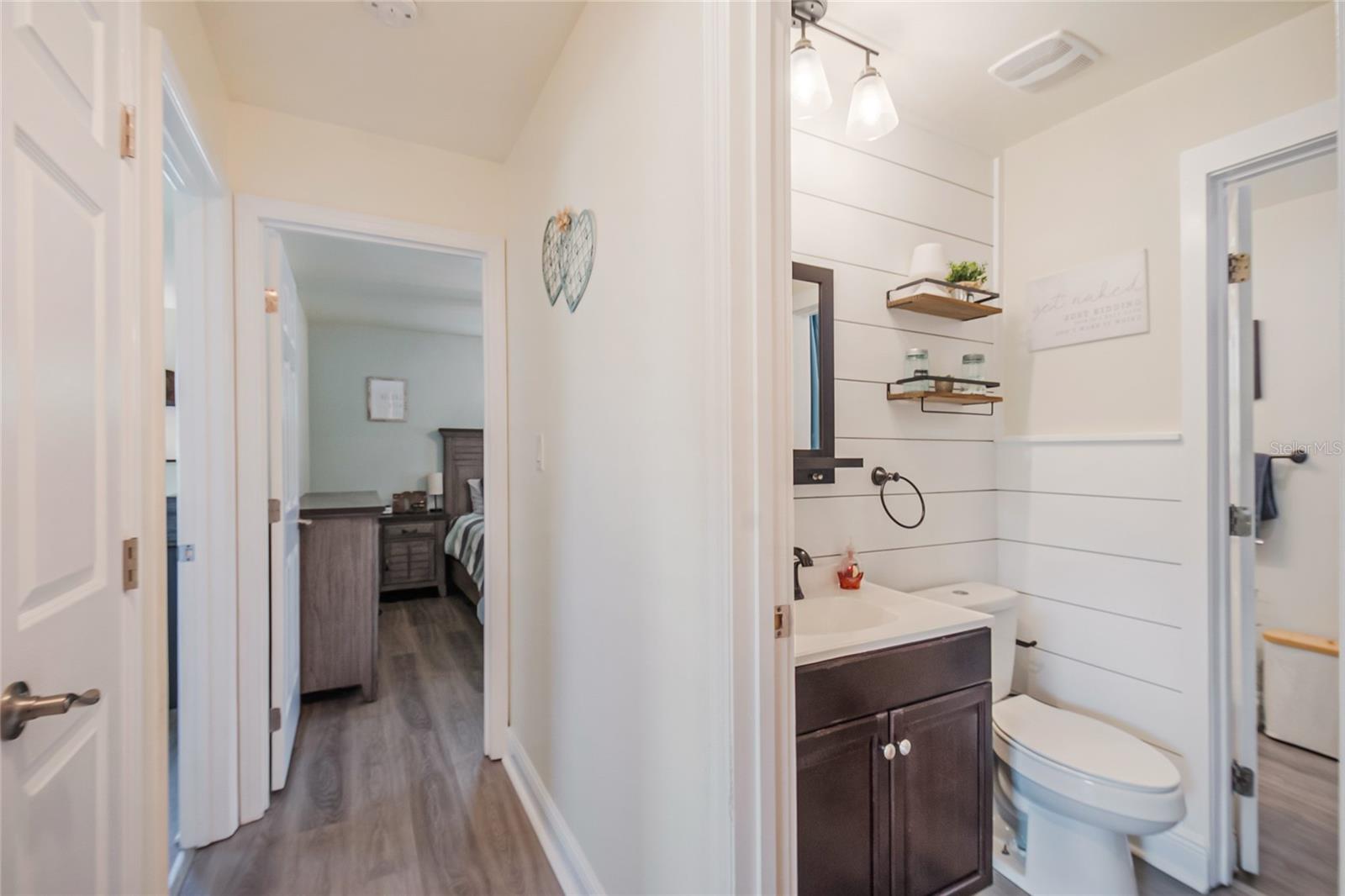 Image 24 of 38 For 2 Lavon Avenue