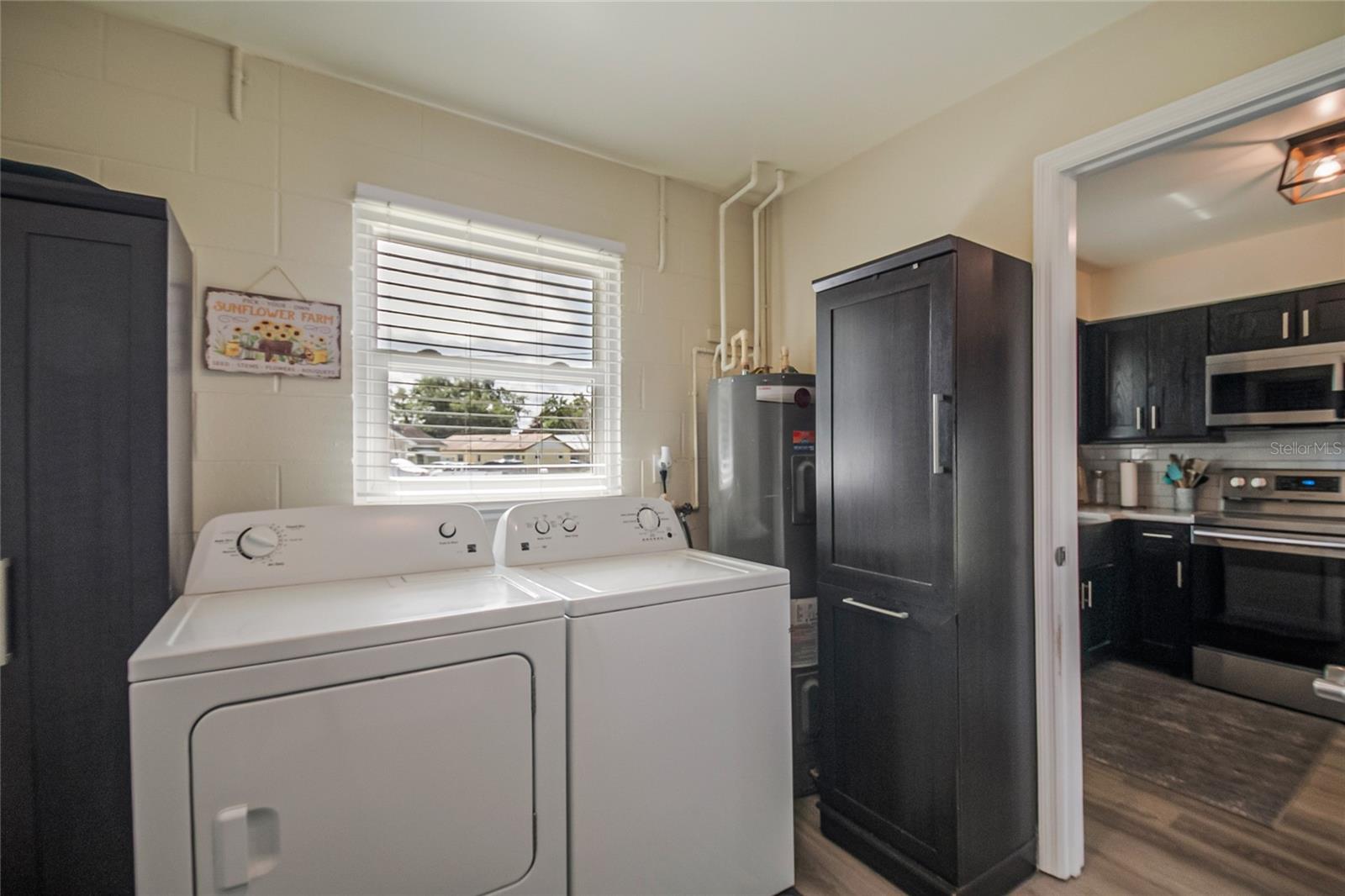 Image 28 of 38 For 2 Lavon Avenue