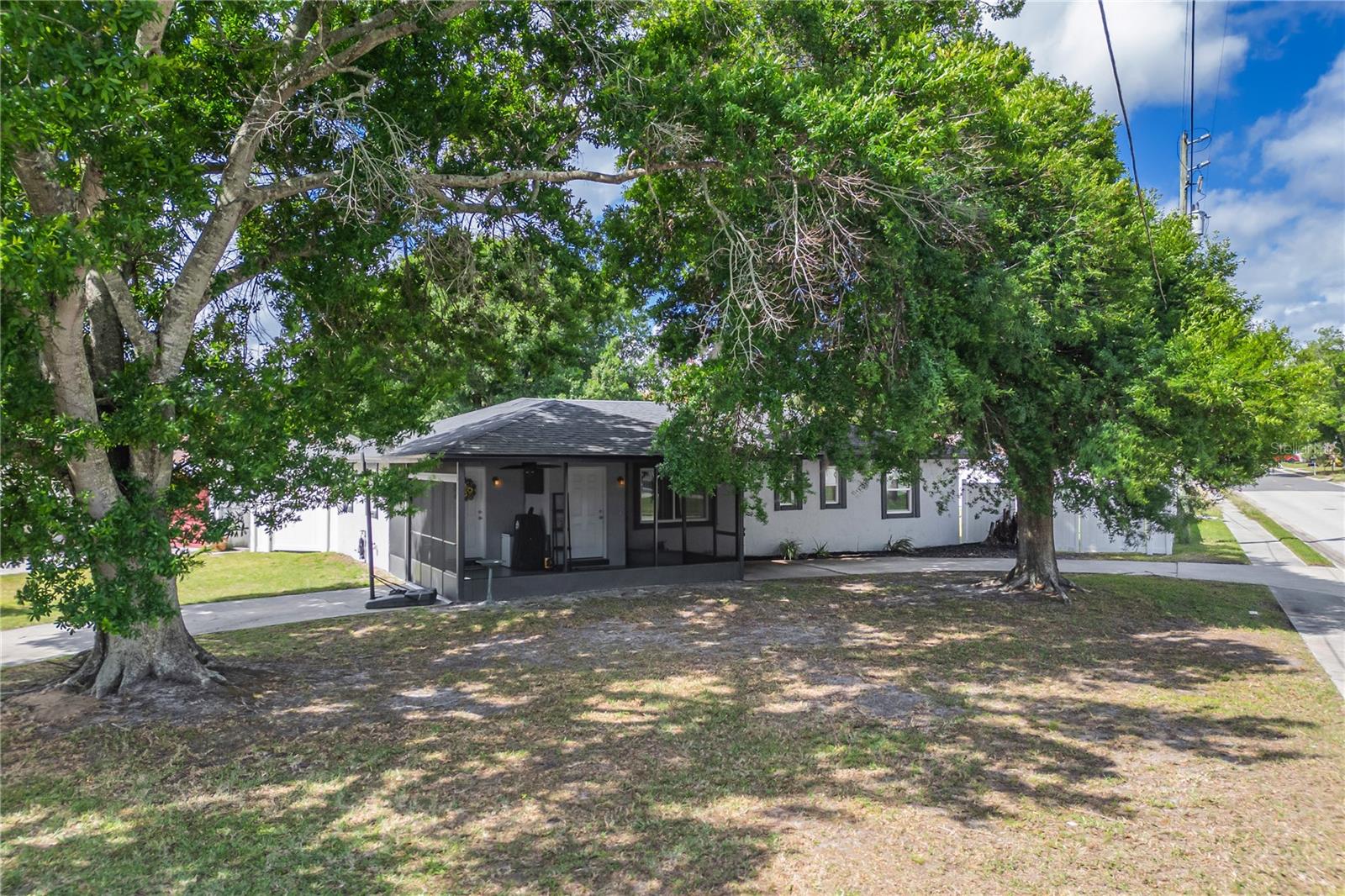 Image 3 of 38 For 2 Lavon Avenue