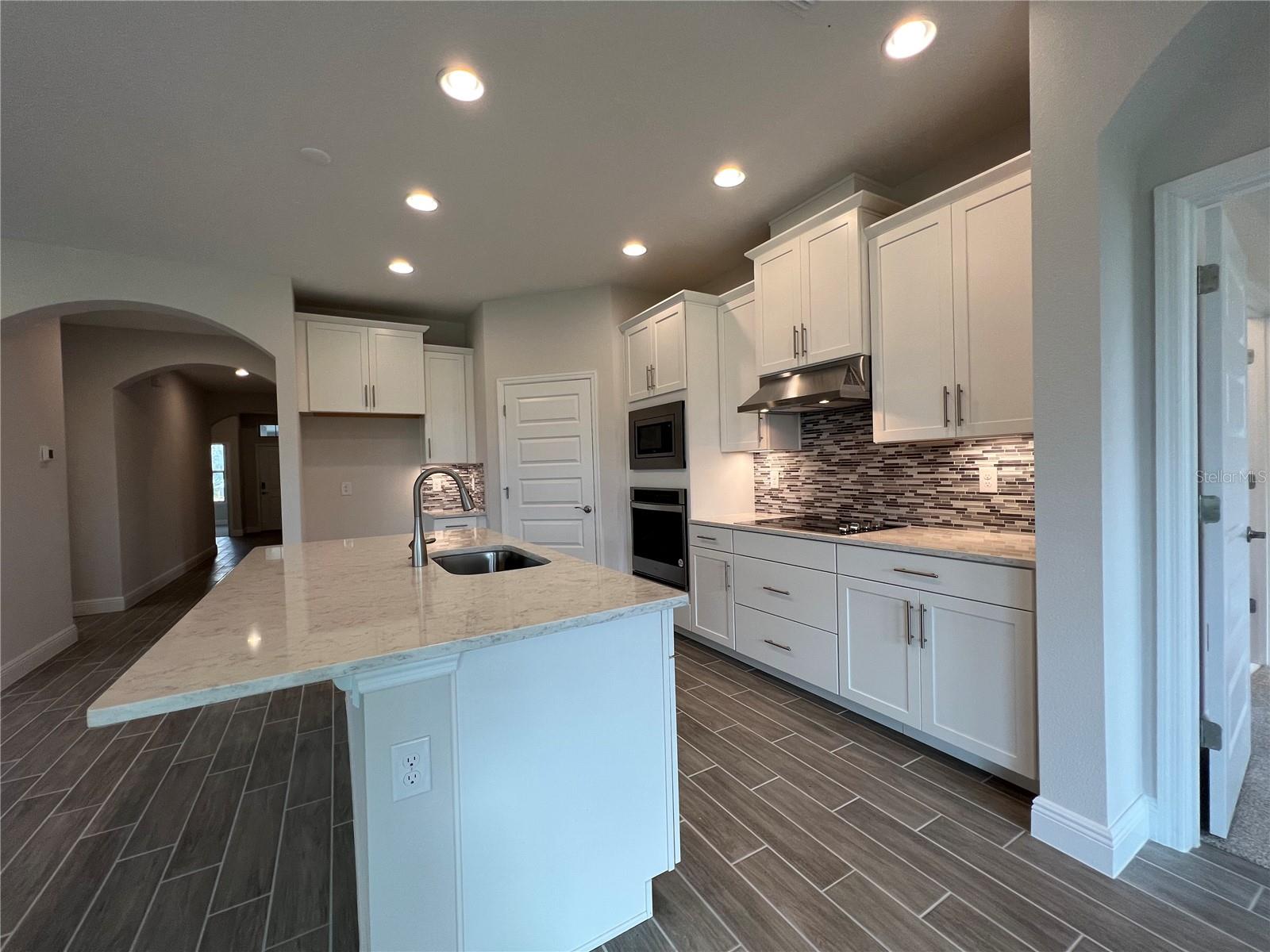 Image 5 of 22 For 18072 Adrift Road