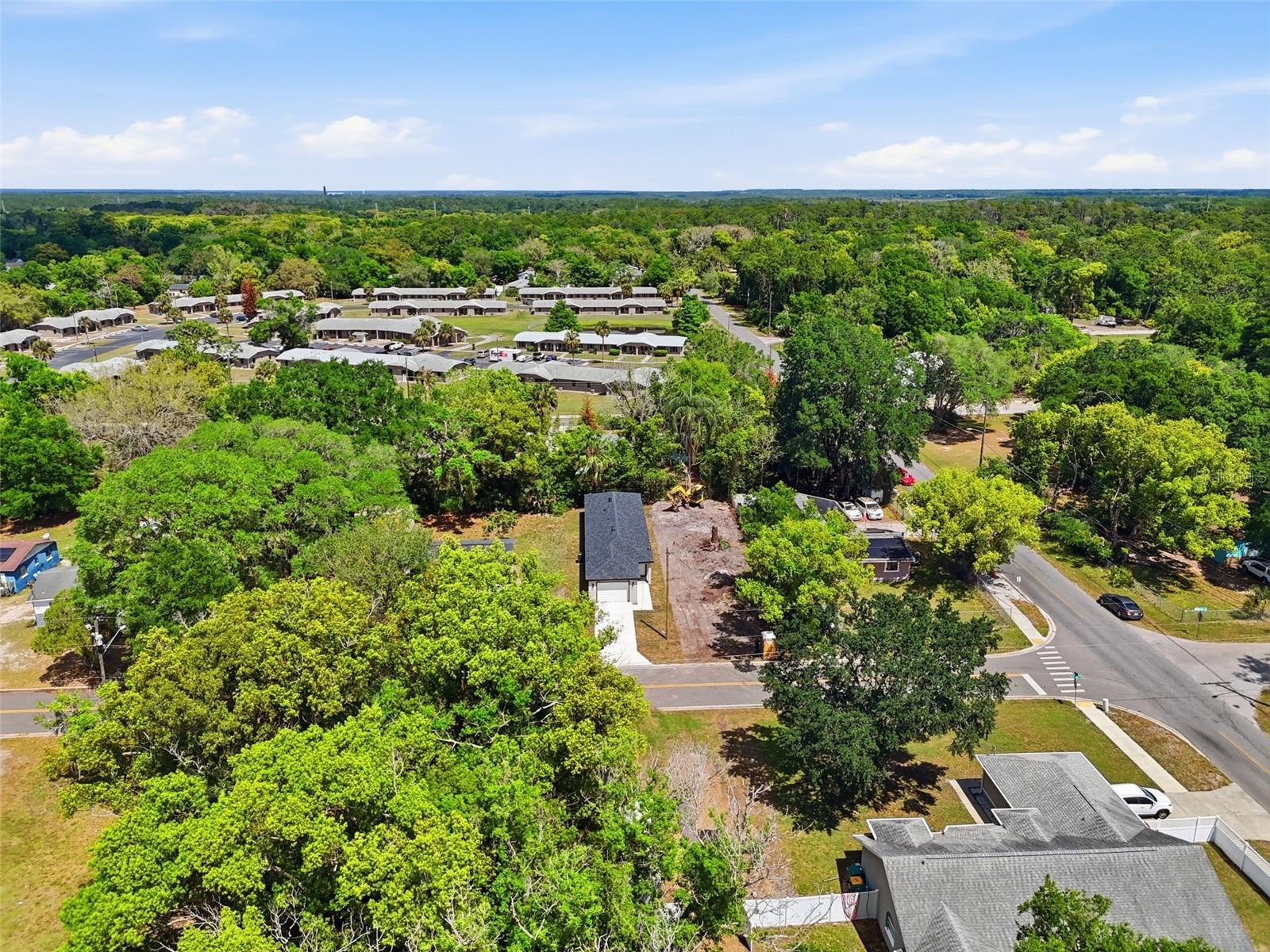 Image 23 of 26 For 2107 Suanee Avenue