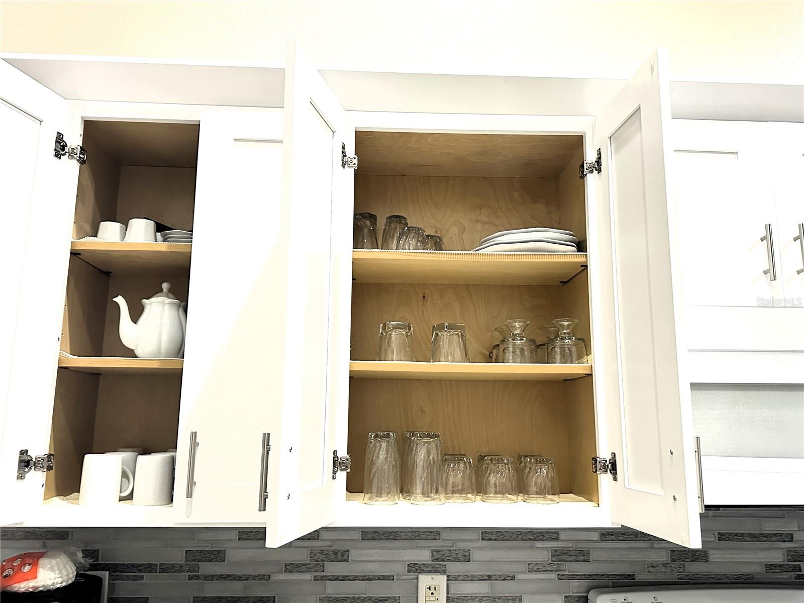 Image 11 of 59 For 16724 Rolling Green Drive