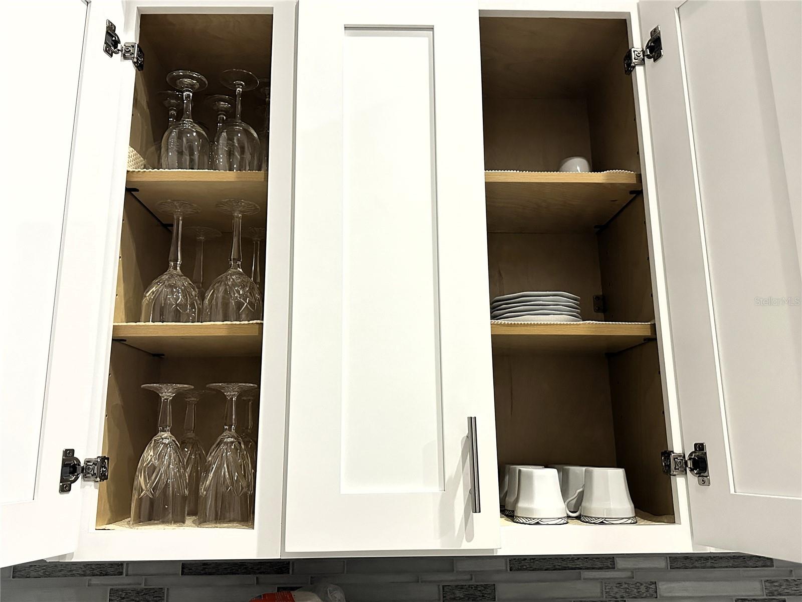 Image 12 of 59 For 16724 Rolling Green Drive