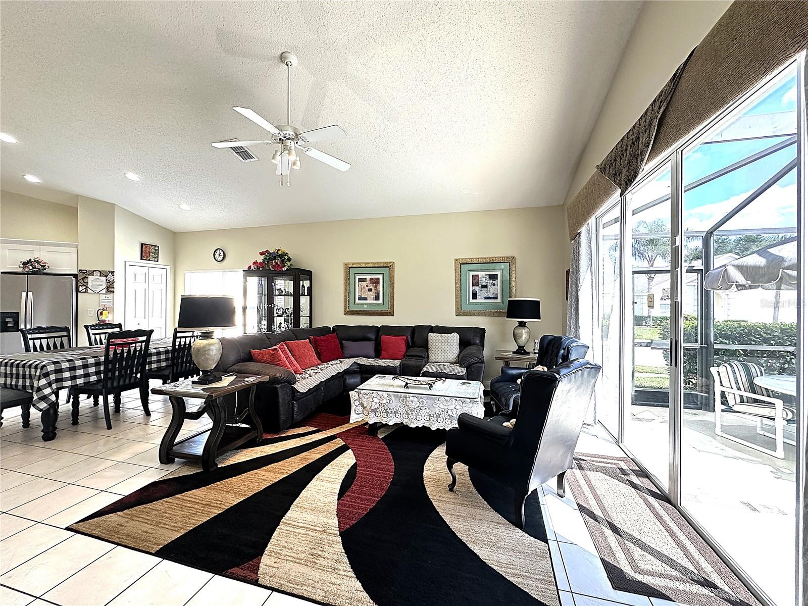 Image 28 of 59 For 16724 Rolling Green Drive