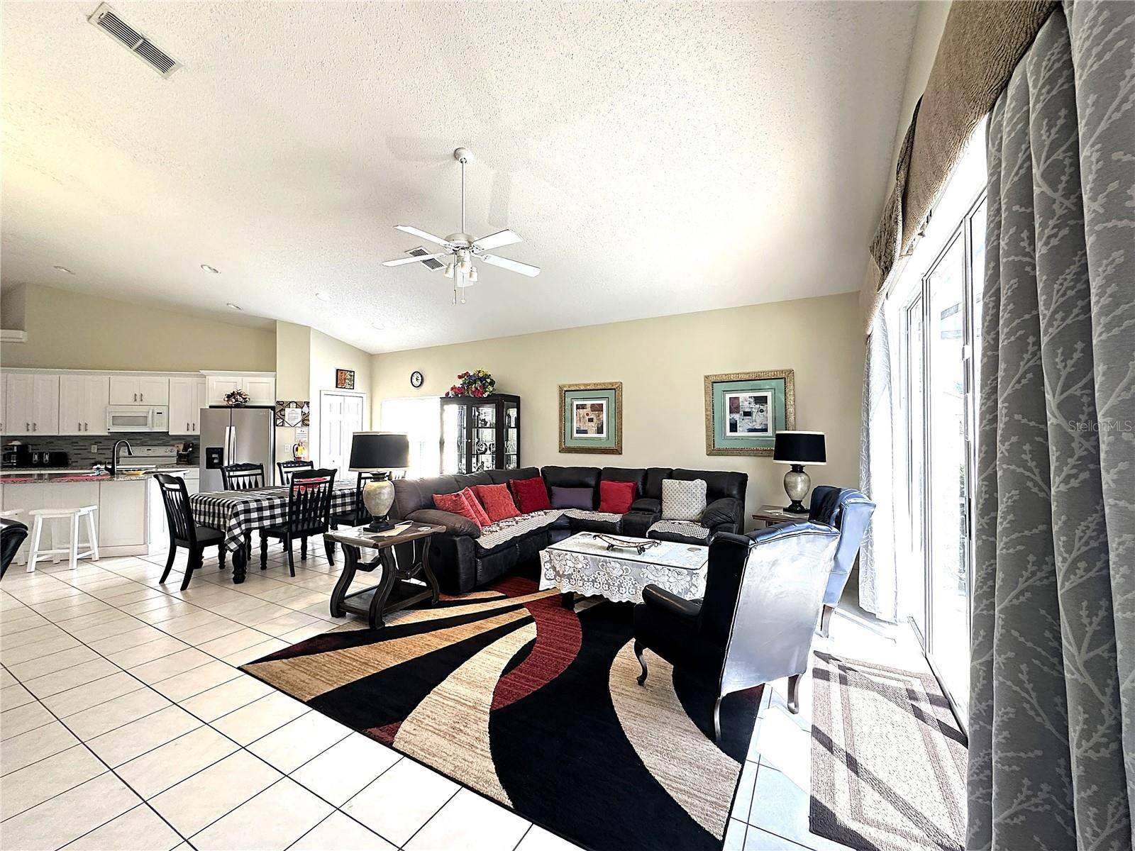 Image 30 of 59 For 16724 Rolling Green Drive