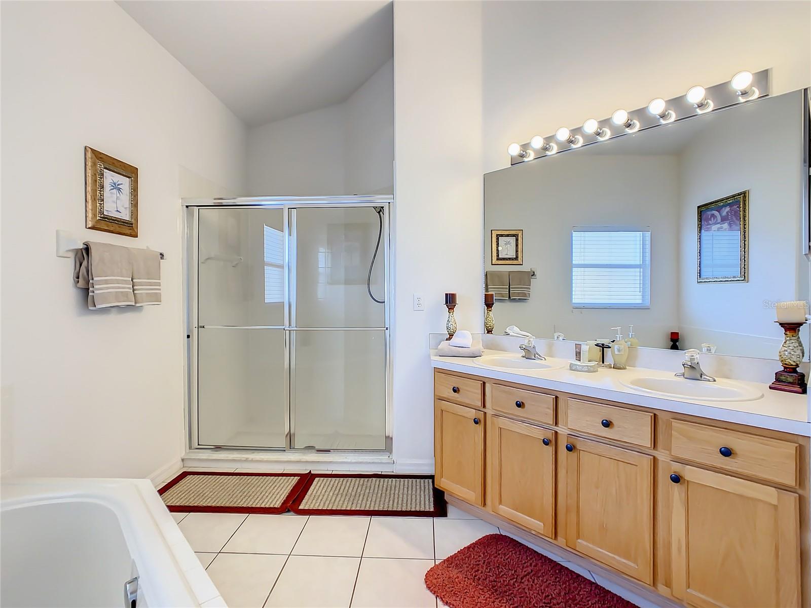 Image 49 of 59 For 16724 Rolling Green Drive