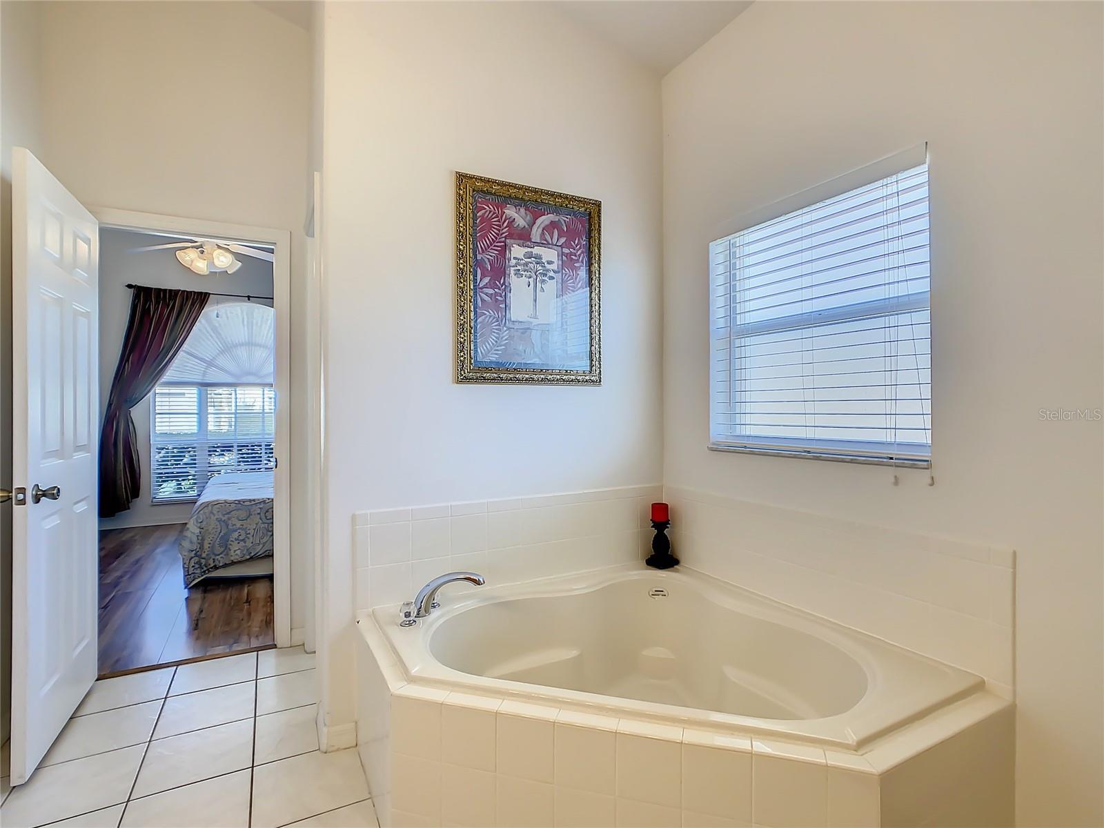 Image 51 of 59 For 16724 Rolling Green Drive