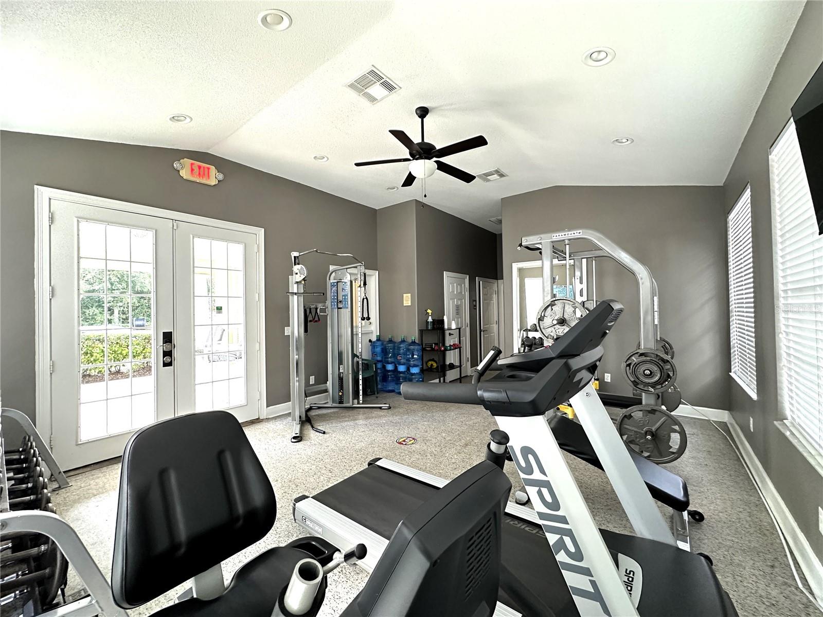 Image 57 of 59 For 16724 Rolling Green Drive