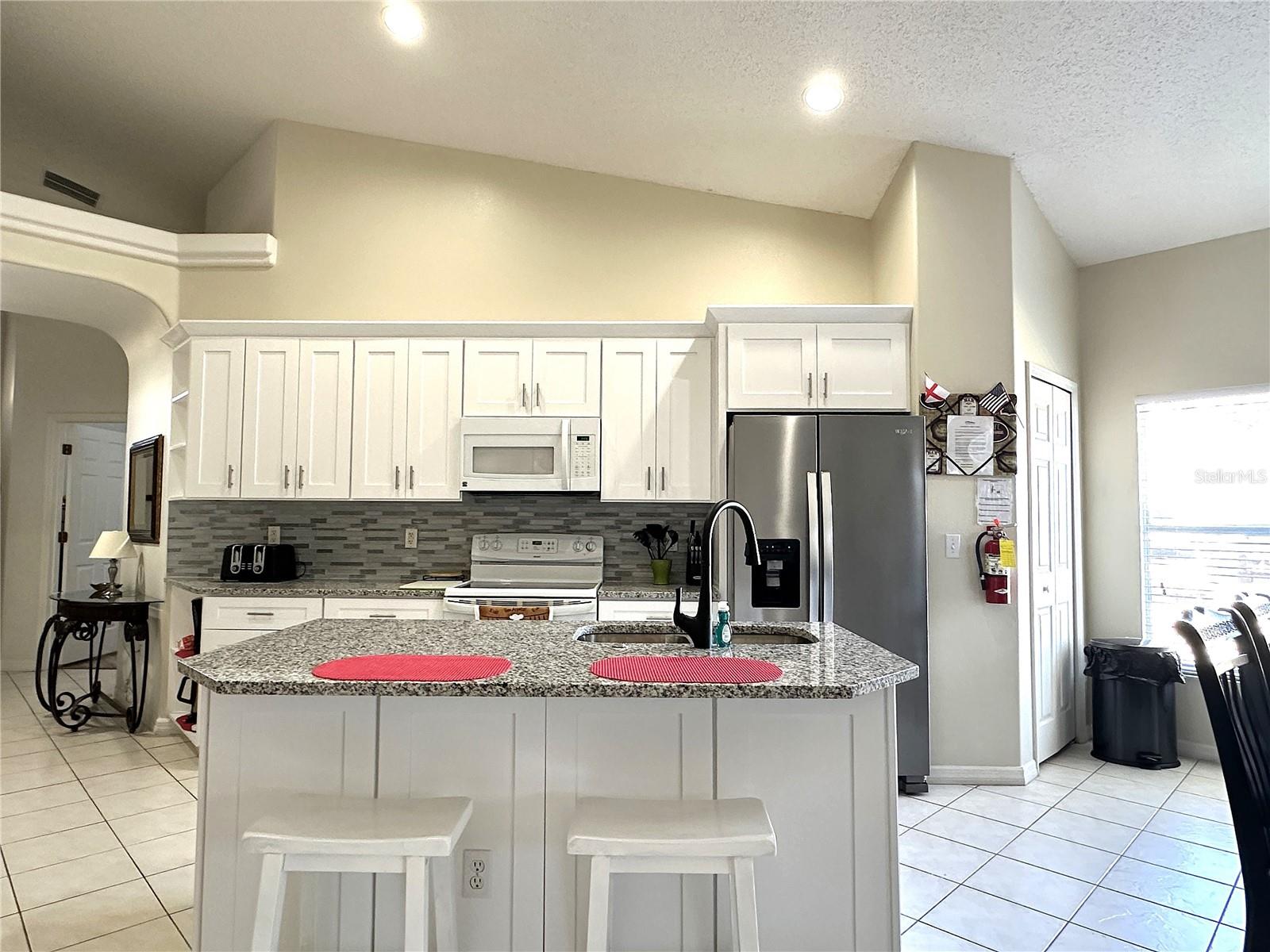 Image 9 of 59 For 16724 Rolling Green Drive