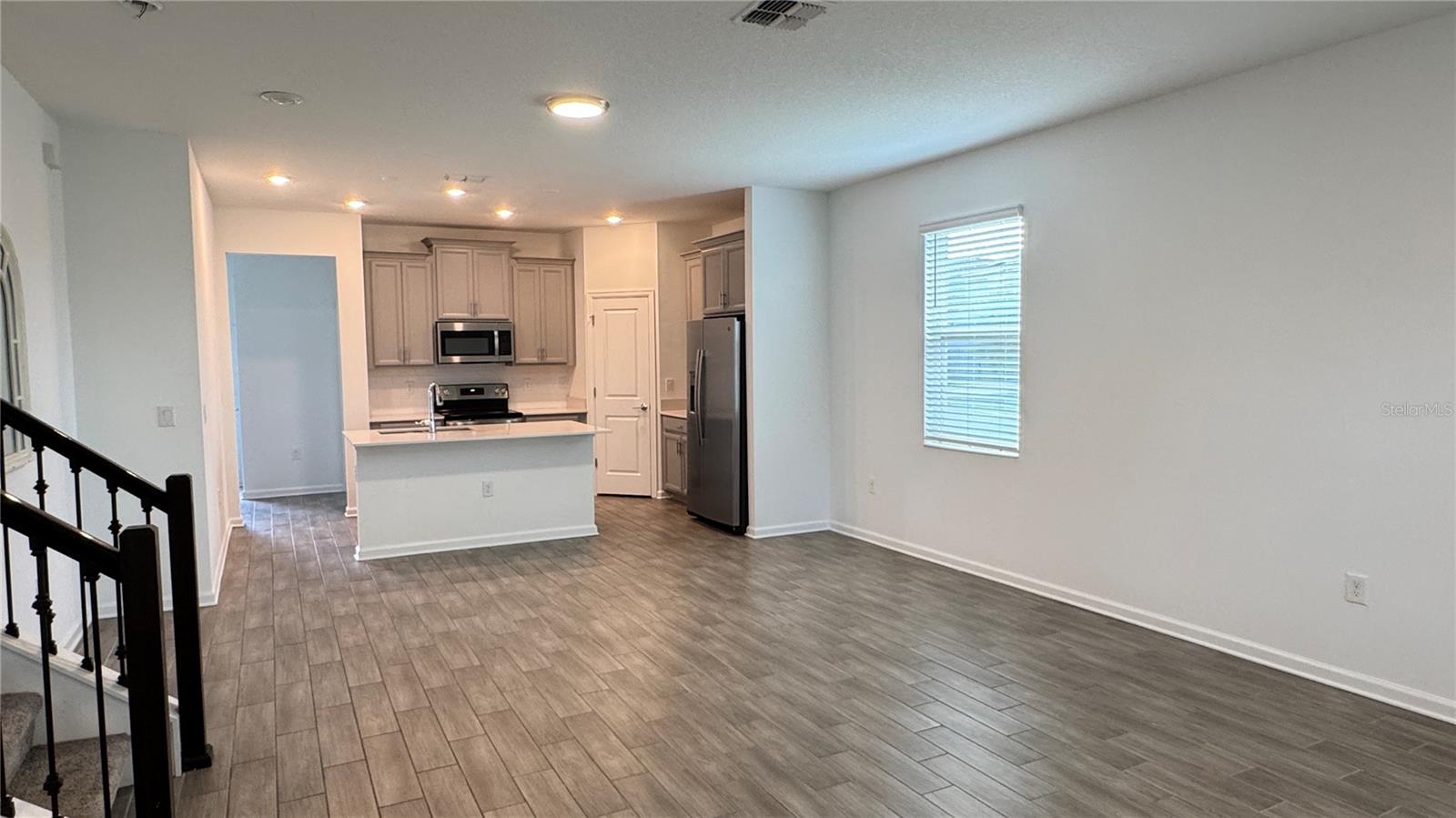 Image 3 of 17 For 17064 Quicksilver Avenue