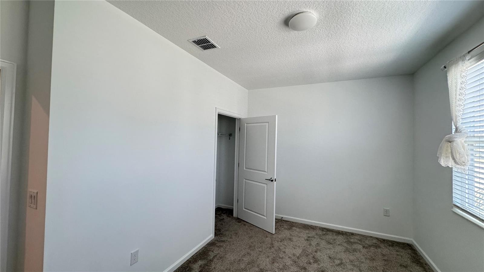 Image 5 of 17 For 17064 Quicksilver Avenue