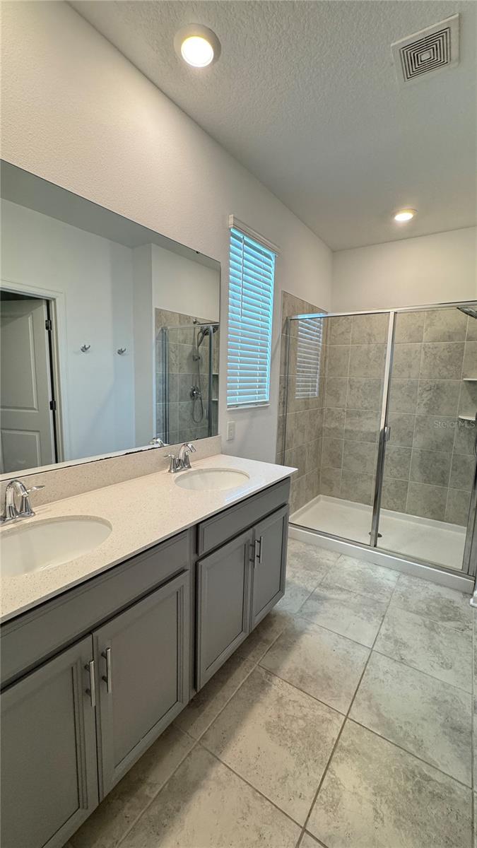 Image 9 of 17 For 17064 Quicksilver Avenue