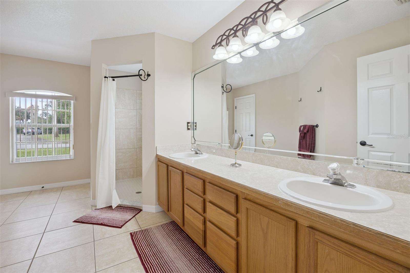 Image 13 of 21 For 7833 Golf Paradise Way