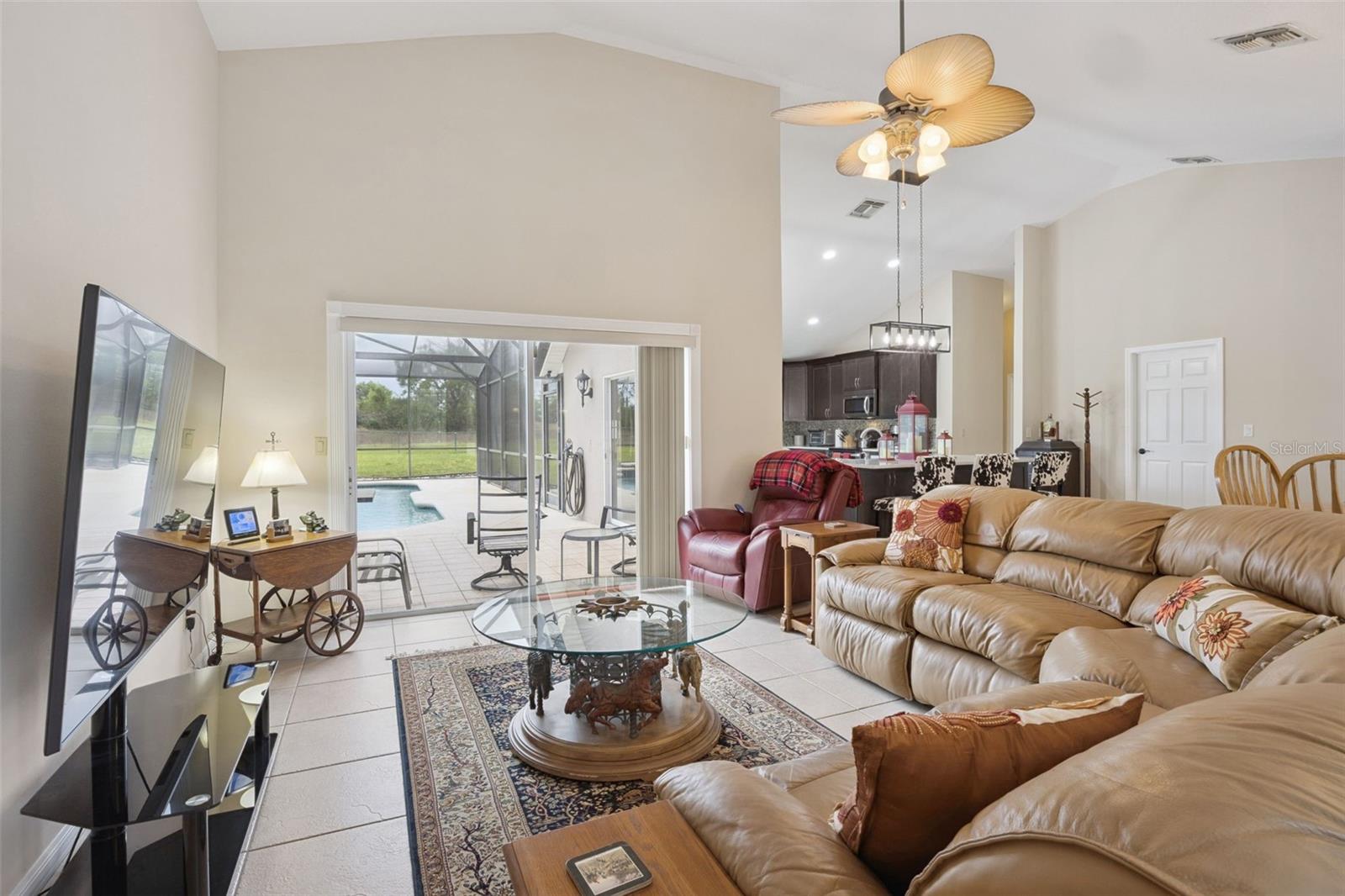 Image 8 of 21 For 7833 Golf Paradise Way