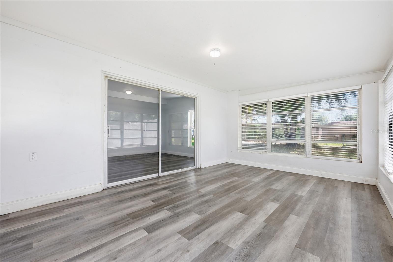 Image 18 of 24 For 2815 Orange Boulevard