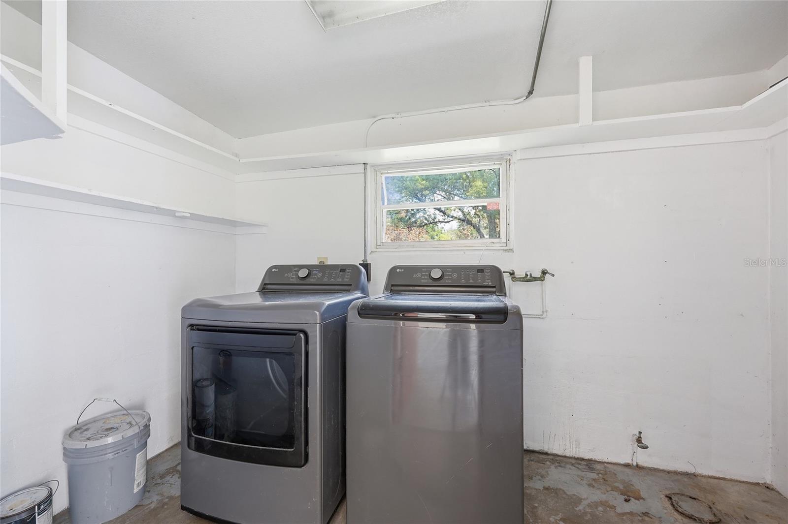 Image 20 of 24 For 2815 Orange Boulevard