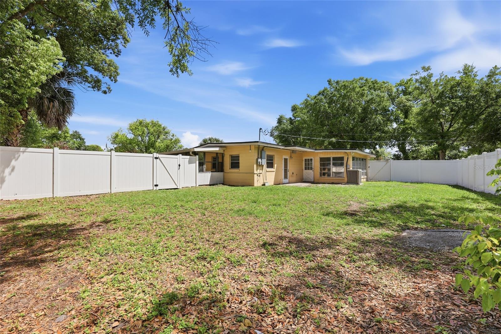 Image 23 of 24 For 2815 Orange Boulevard