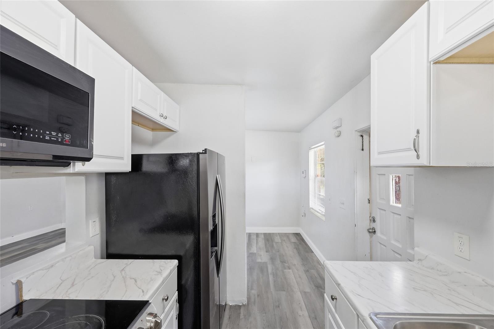 Image 9 of 24 For 2815 Orange Boulevard