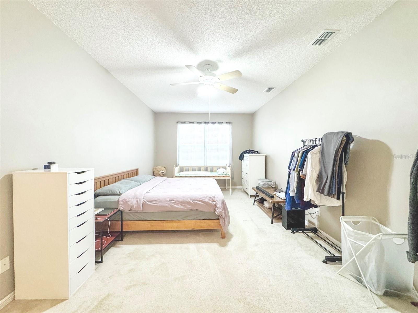 Image 14 of 41 For 1207 Royal Saint George Drive