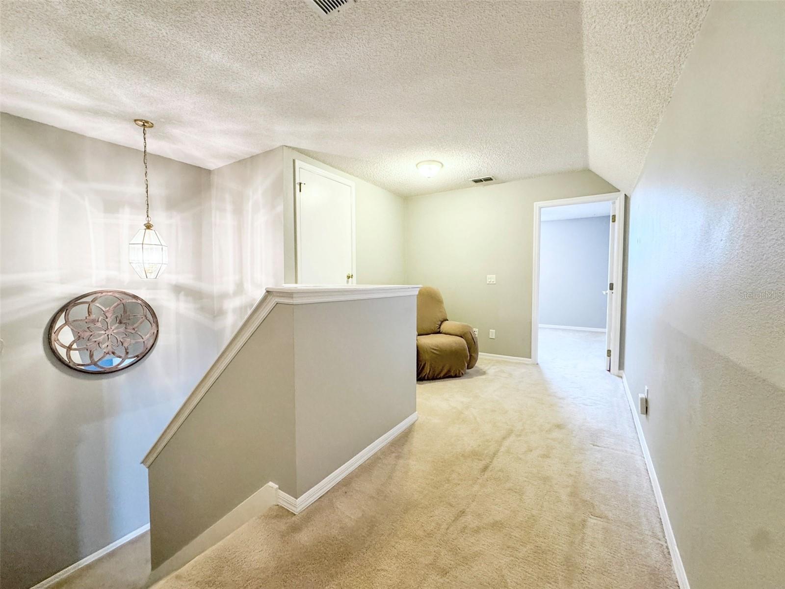 Image 31 of 41 For 1207 Royal Saint George Drive