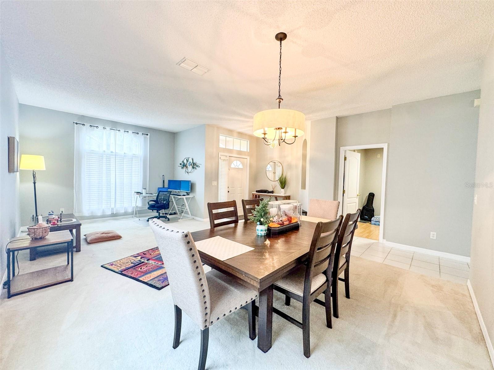 Image 6 of 41 For 1207 Royal Saint George Drive