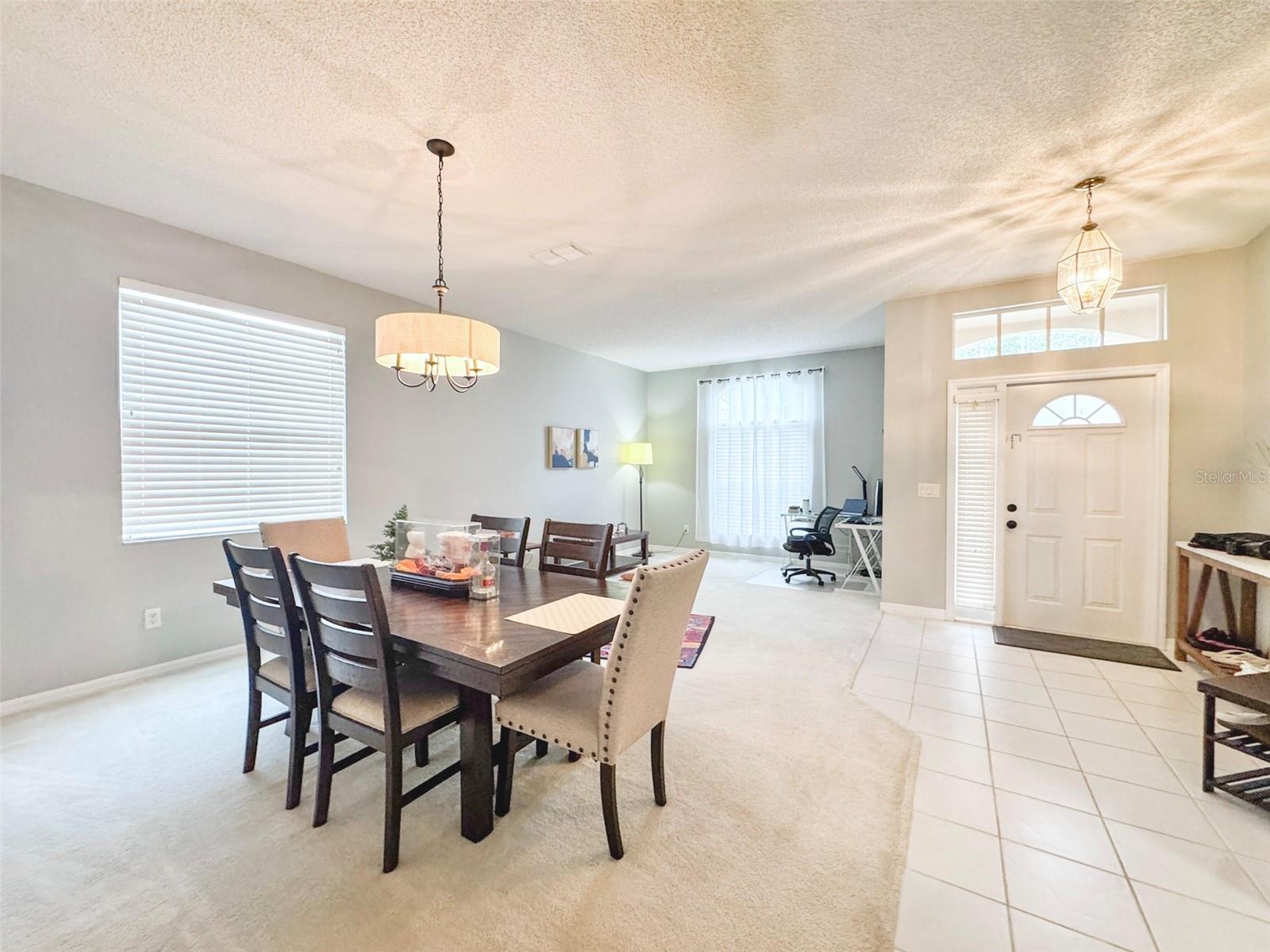 Image 7 of 41 For 1207 Royal Saint George Drive