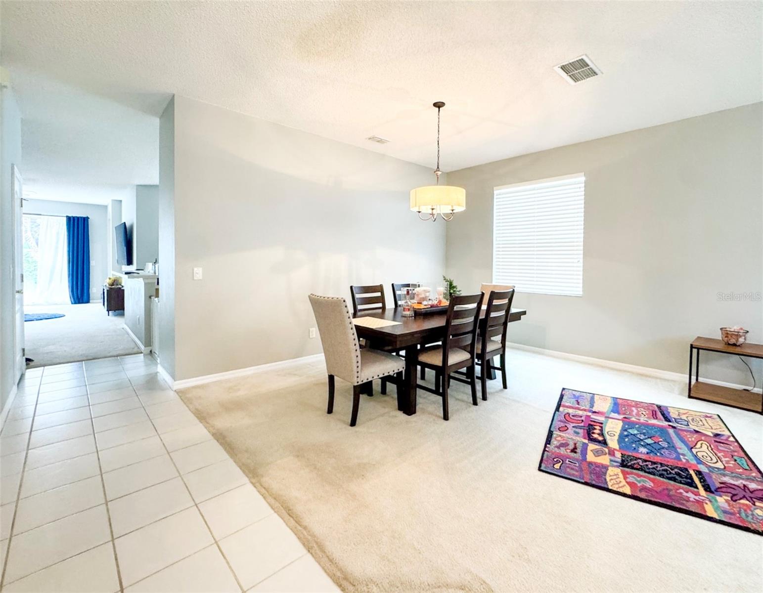 Image 8 of 41 For 1207 Royal Saint George Drive