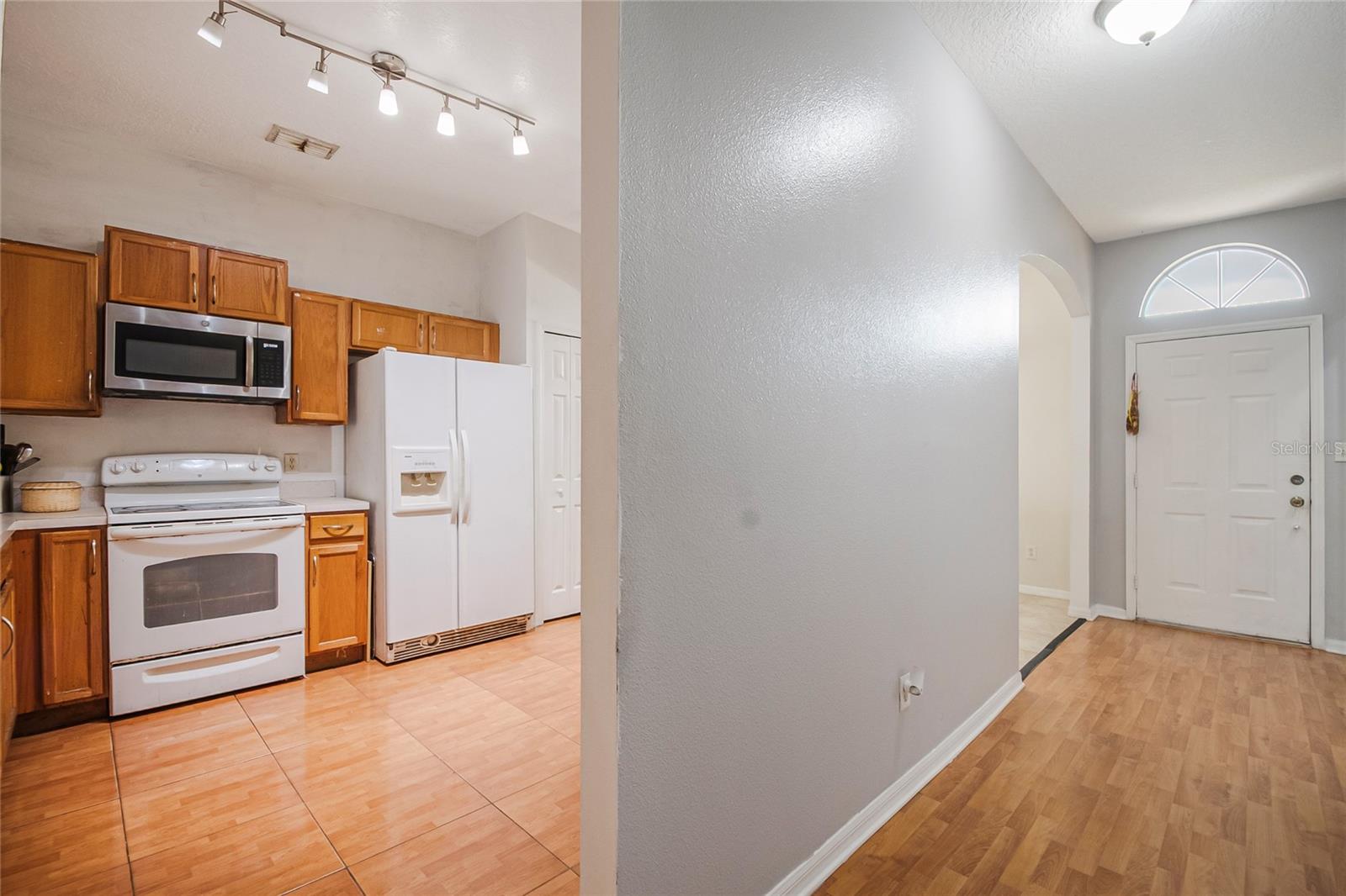 Image 21 of 42 For 2782 Andes Way