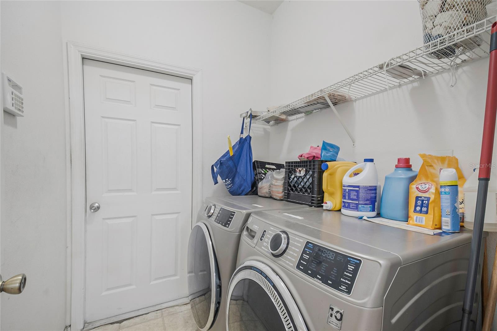 Image 36 of 42 For 2782 Andes Way