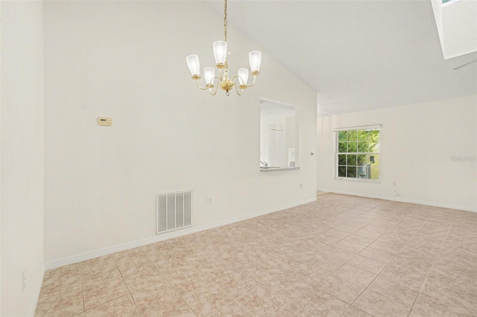 Image 11 of 33 For 4748 White Heron Drive