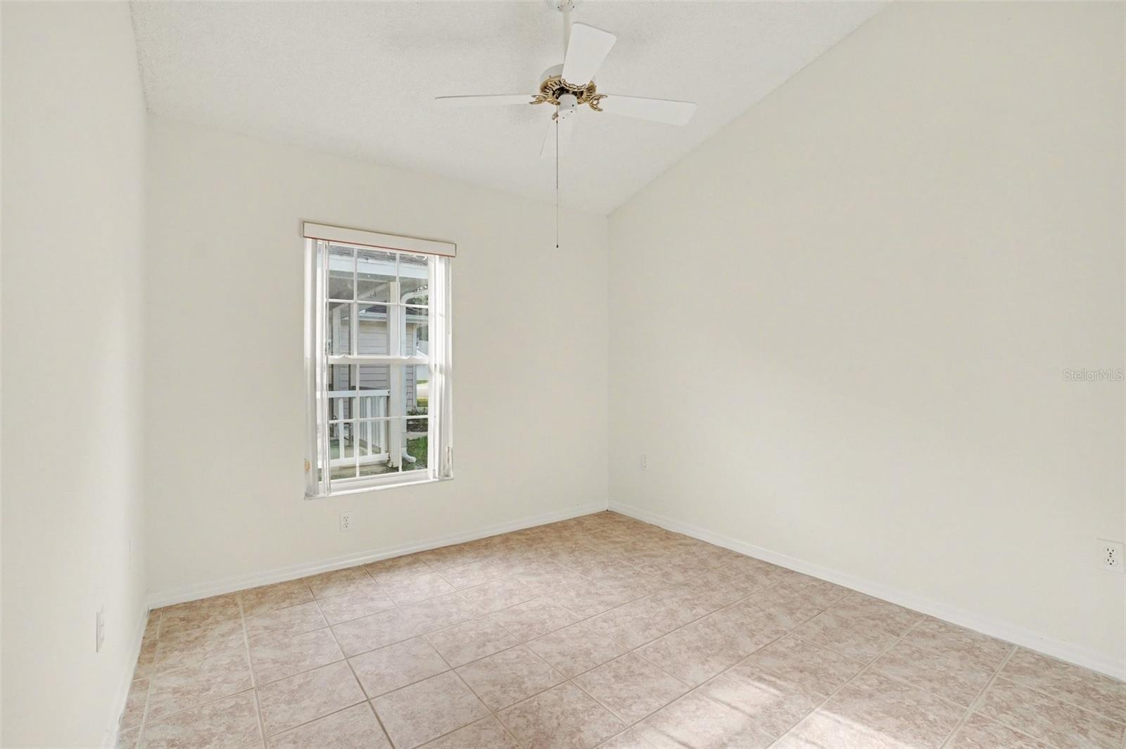 Image 18 of 33 For 4748 White Heron Drive