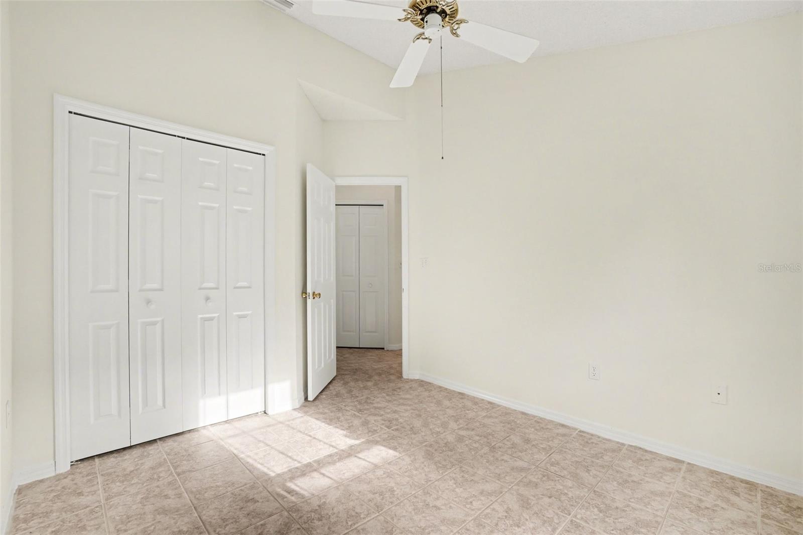 Image 19 of 33 For 4748 White Heron Drive