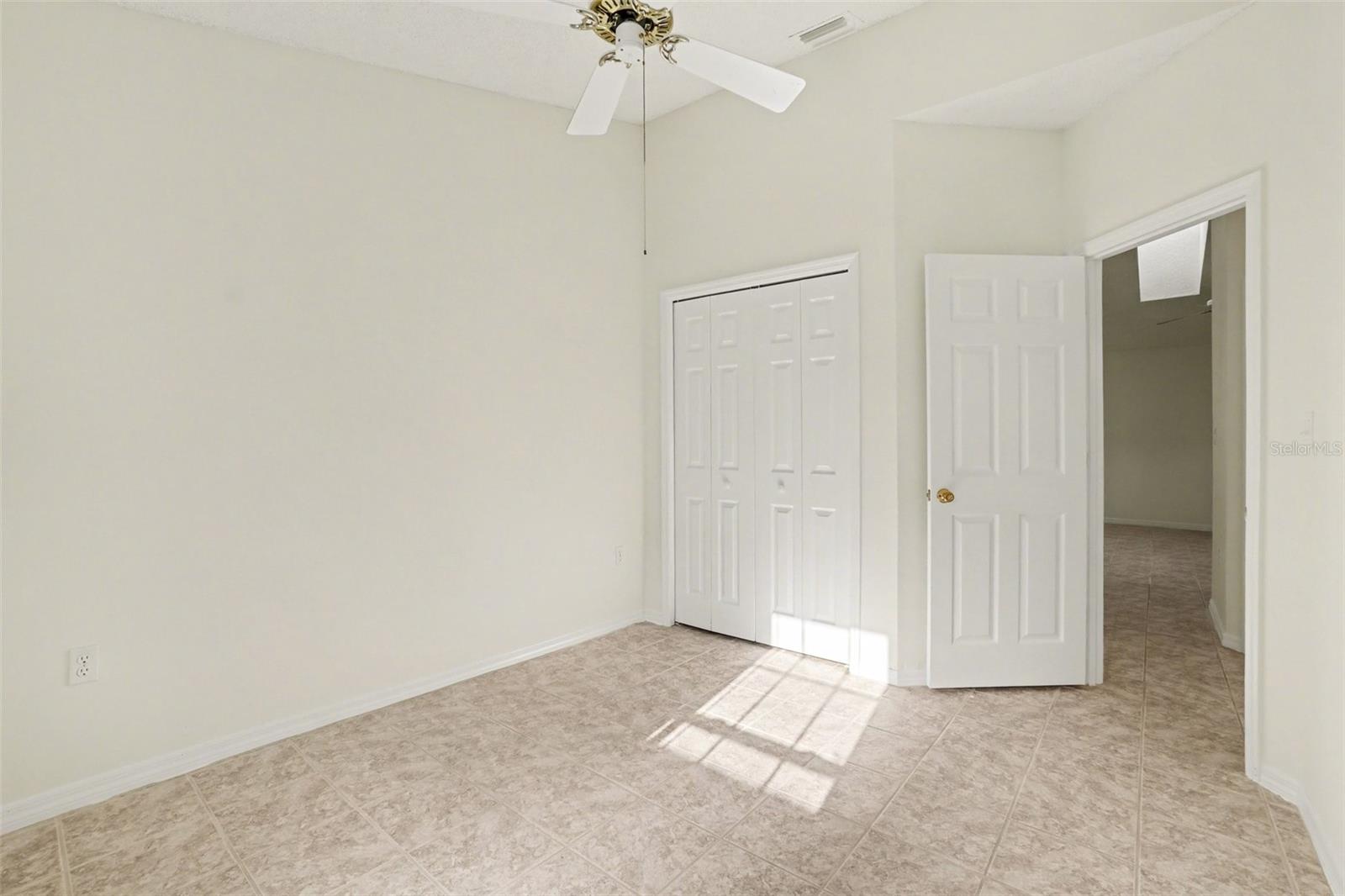 Image 20 of 33 For 4748 White Heron Drive