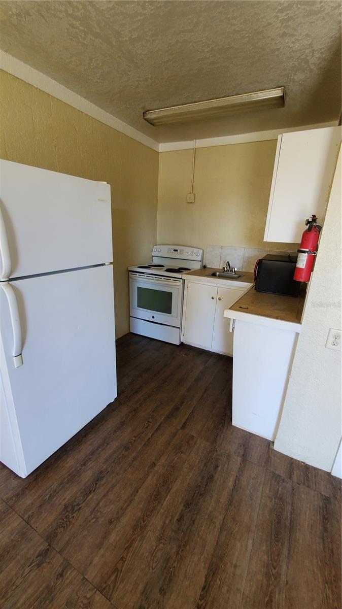 Image 10 of 20 For 1002 Daniels Street