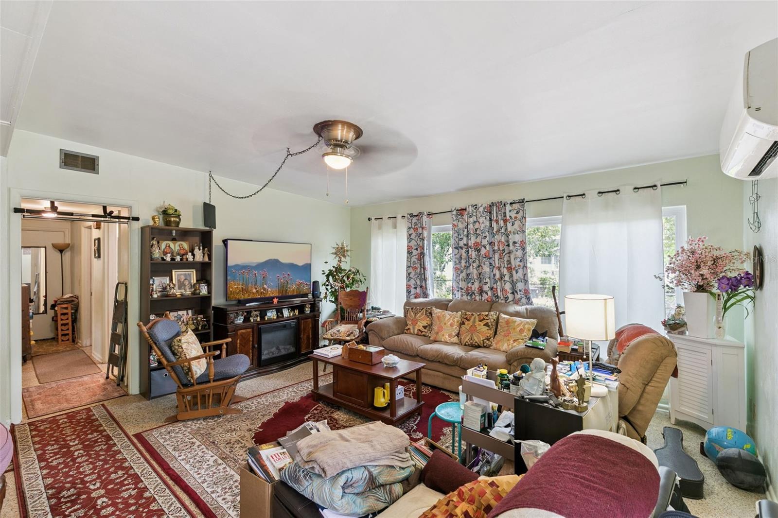 Image 4 of 61 For 1624 Baltimore Drive