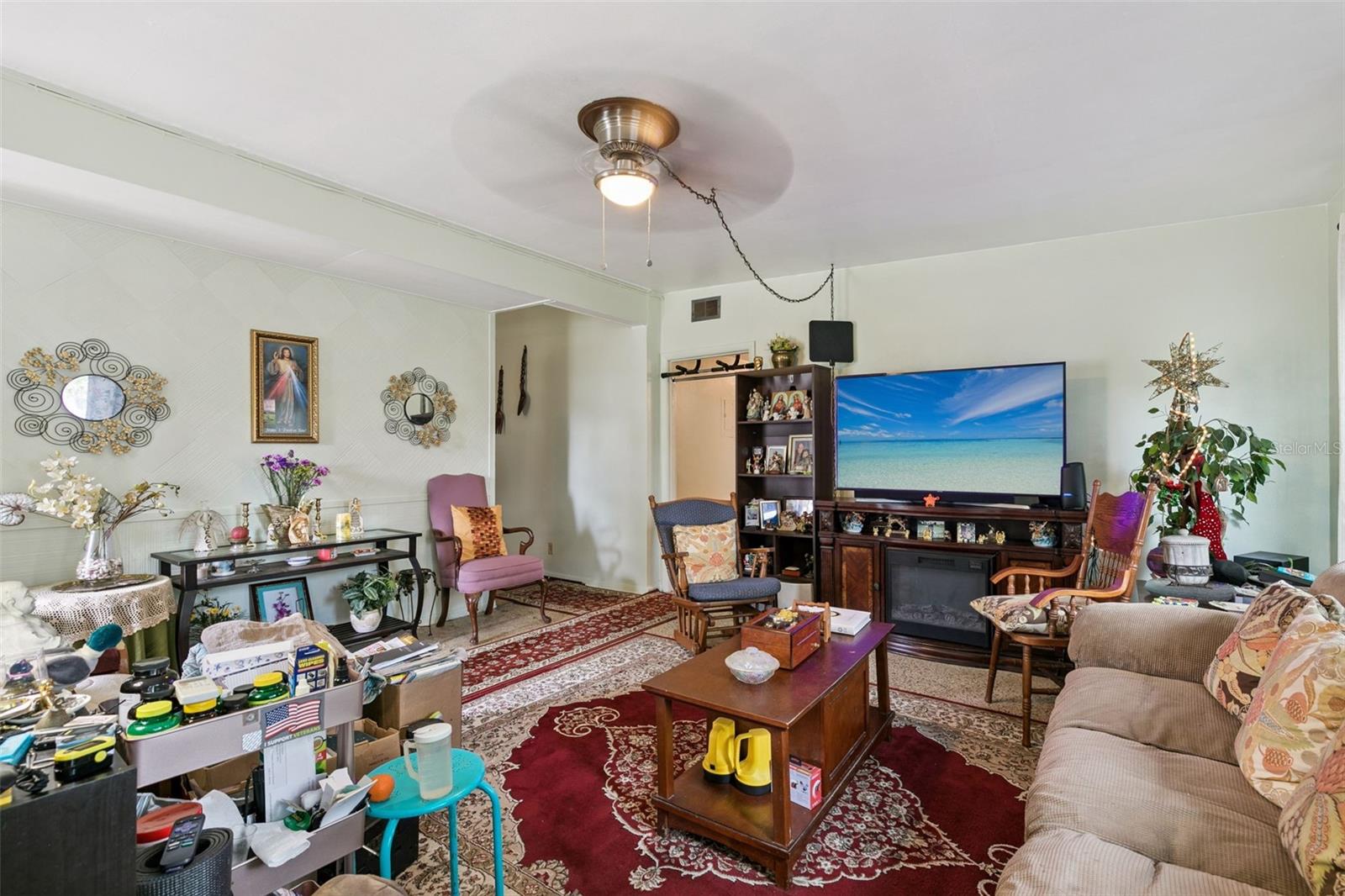 Image 5 of 61 For 1624 Baltimore Drive