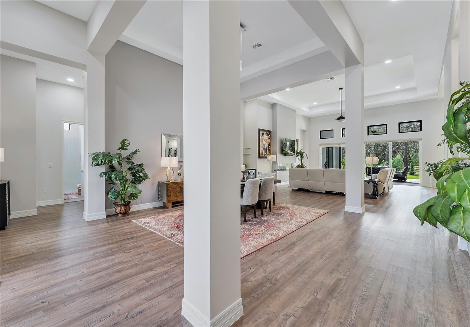 Listing photo id 16 for 8398 Happy Trail